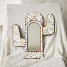 Load image into Gallery viewer, Miroir cactus boho en coquillages blanc